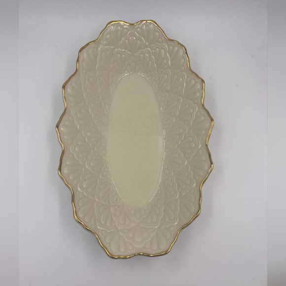 Lenox Dining Jacquard Lenox Ivory Gold Trim Scalloped Serving Dish New With Tag Poshmark